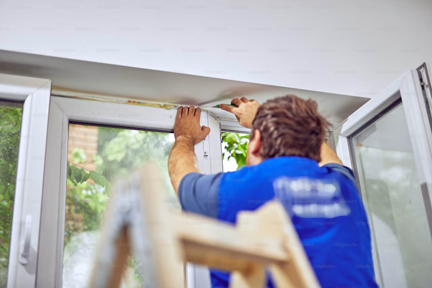 premium_photo-1683121028374-535b2c088075